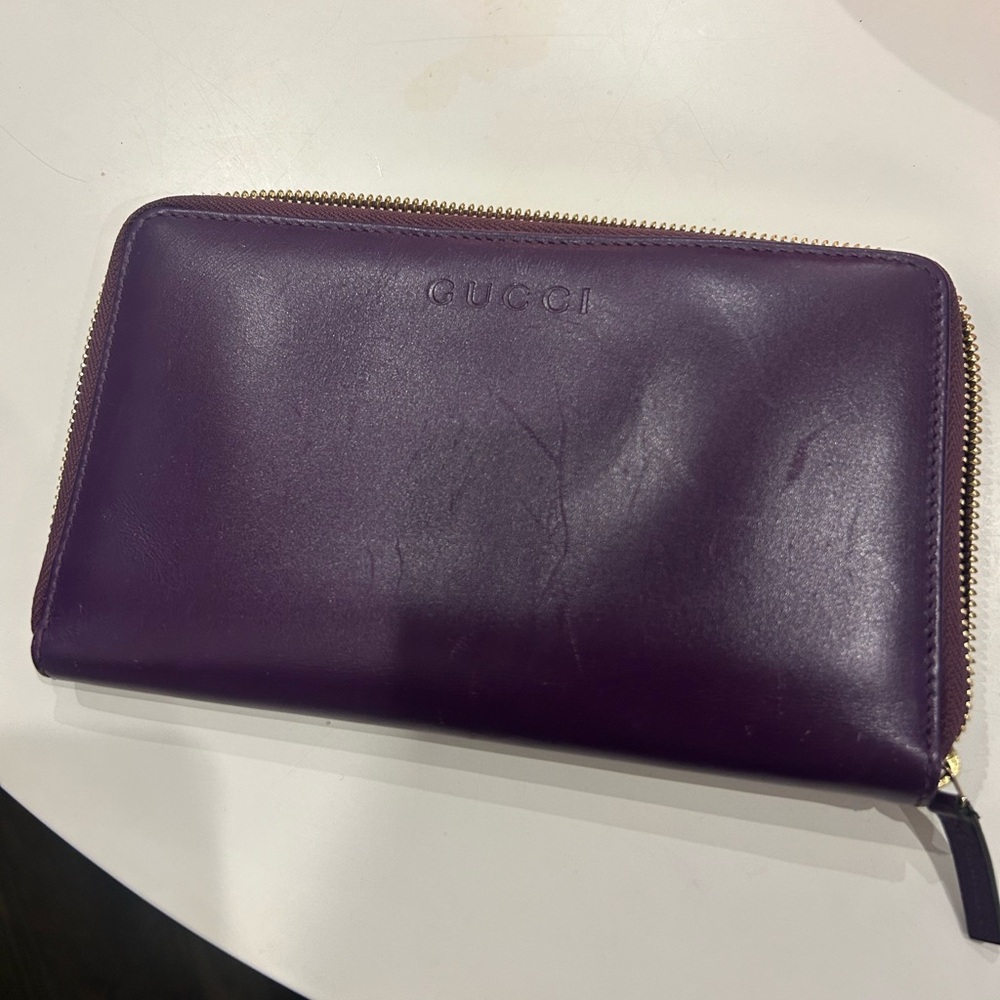 Purple Gucci wallet